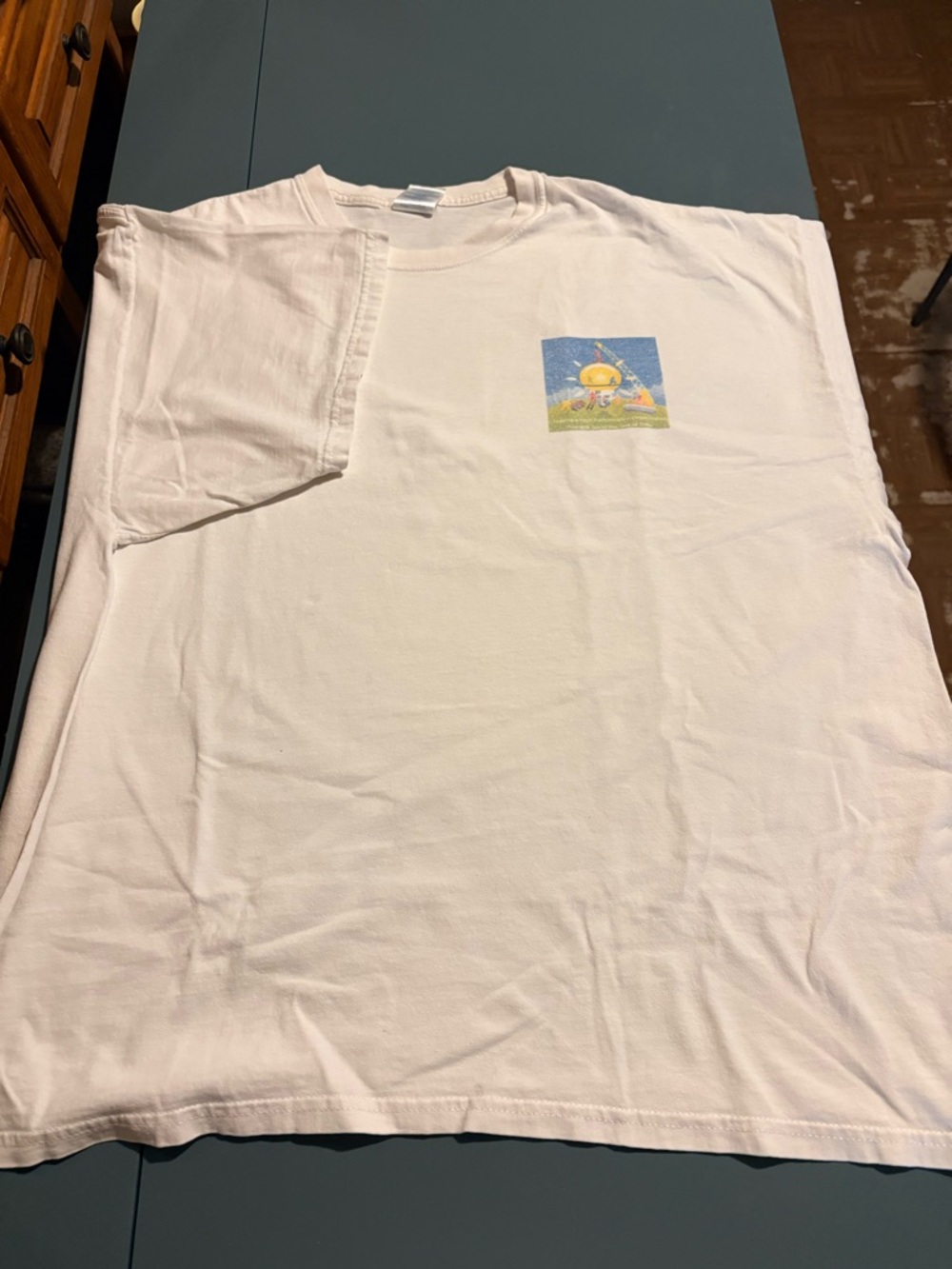 Gildan White Short Sleeve Kids Tee with Sunny Cartoon Chest Print